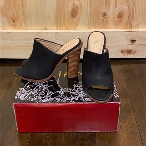 Black peep toe mules